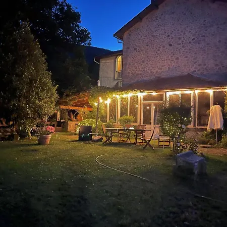 Chez 